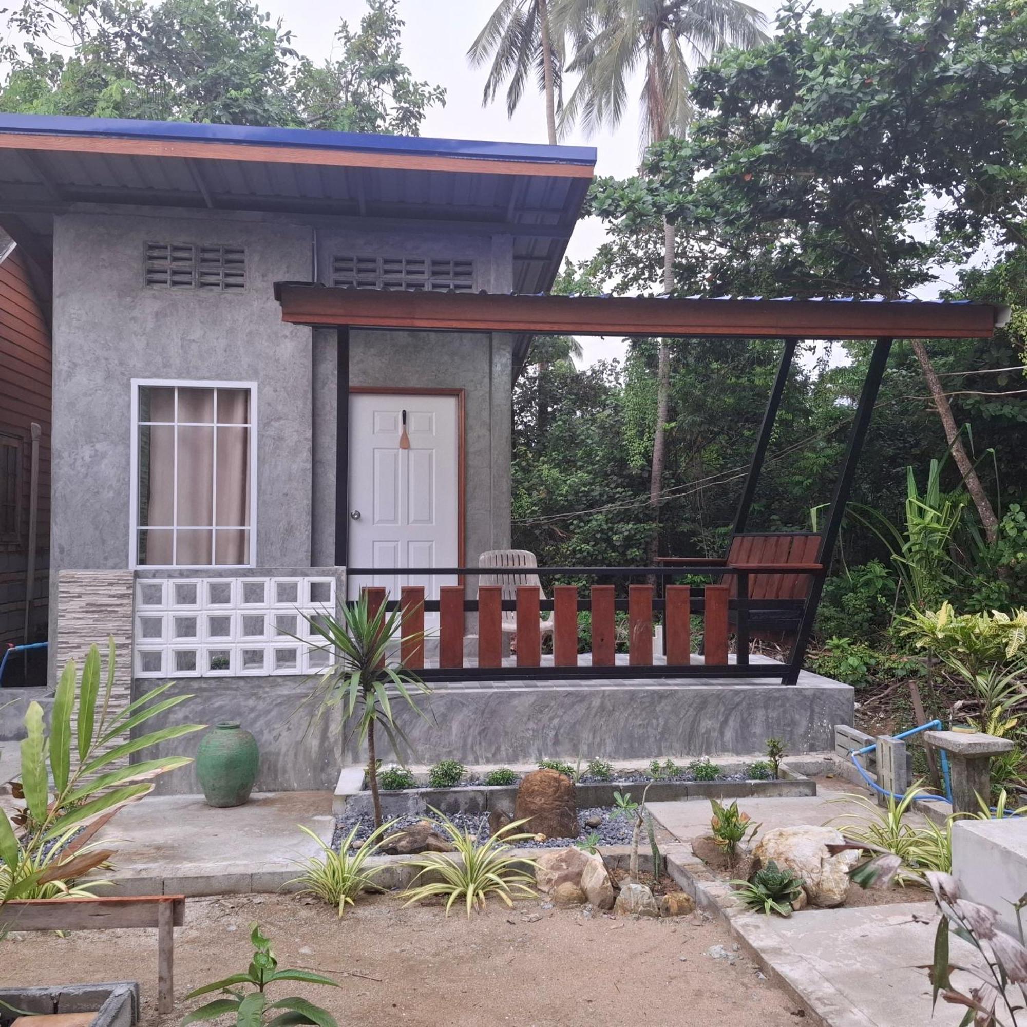 Lanta Valom Buri Villa Ko Lanta Rum bild