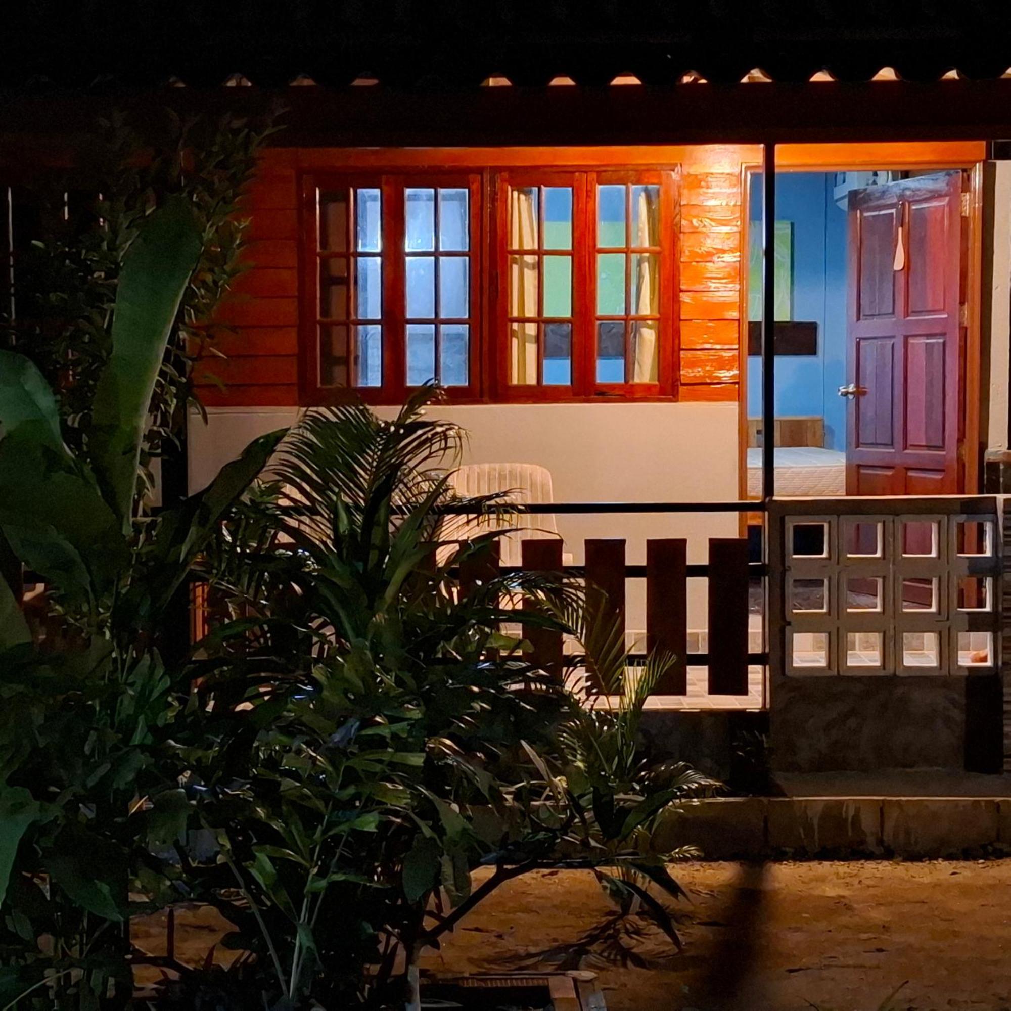 Lanta Valom Buri Villa Ko Lanta Exteriör bild