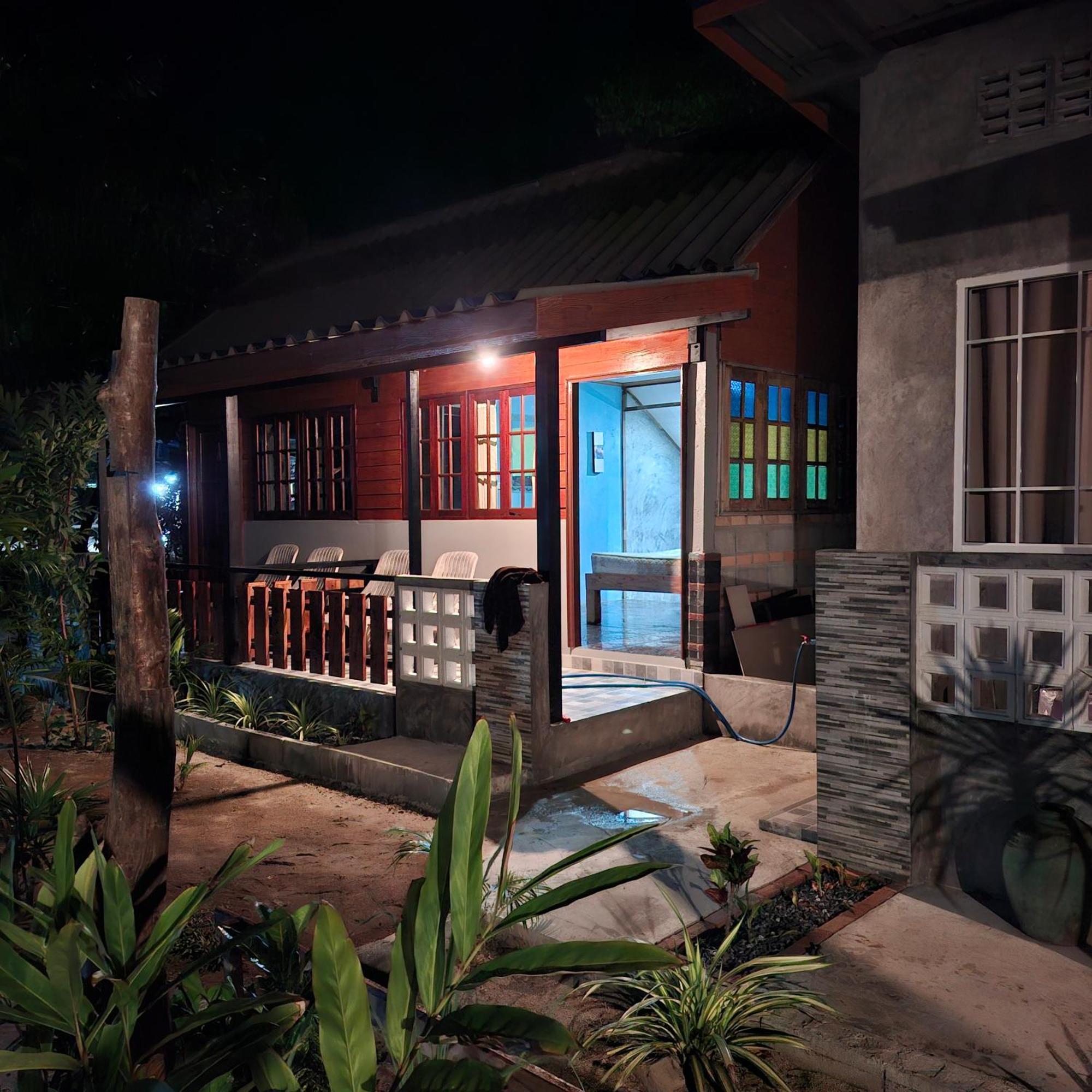 Lanta Valom Buri Villa Ko Lanta Exteriör bild
