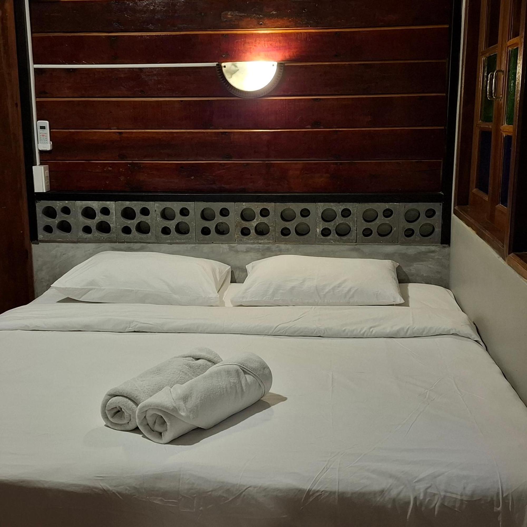 Lanta Valom Buri Villa Ko Lanta Exteriör bild