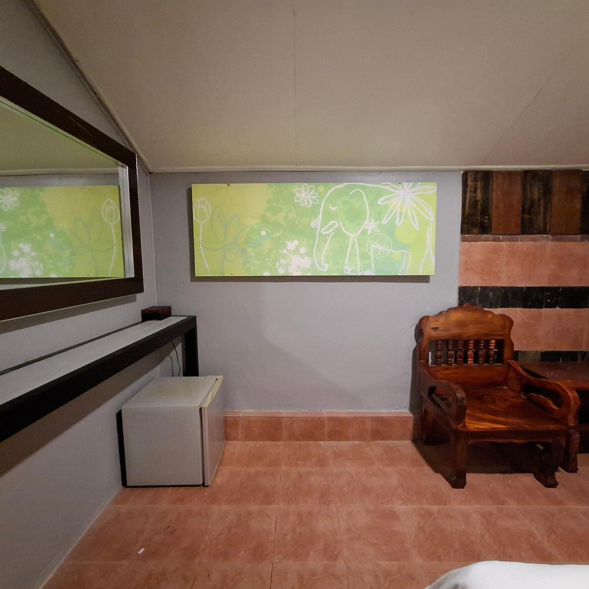 Lanta Valom Buri Villa Ko Lanta Exteriör bild