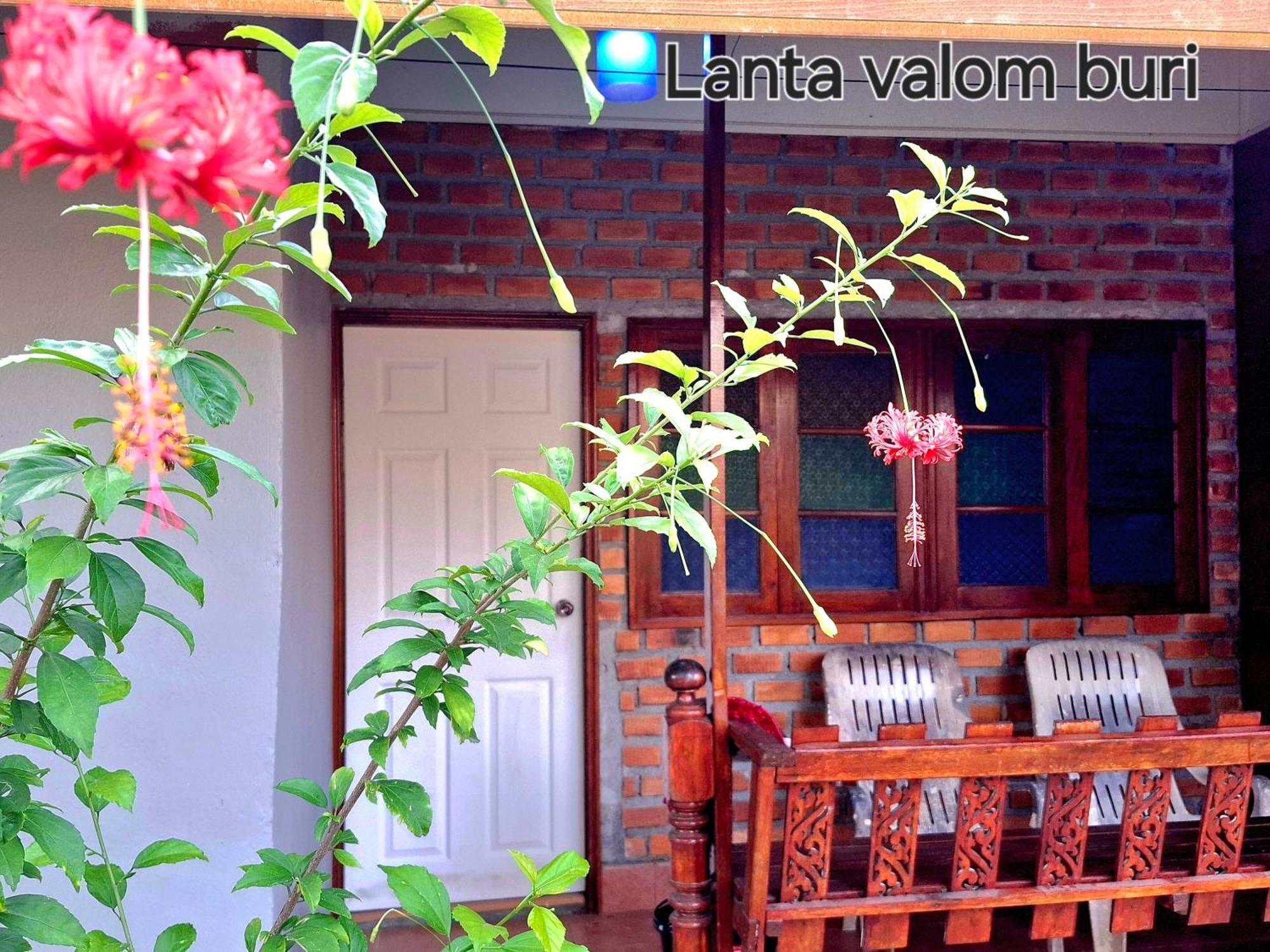 Lanta Valom Buri Villa Ko Lanta Exteriör bild