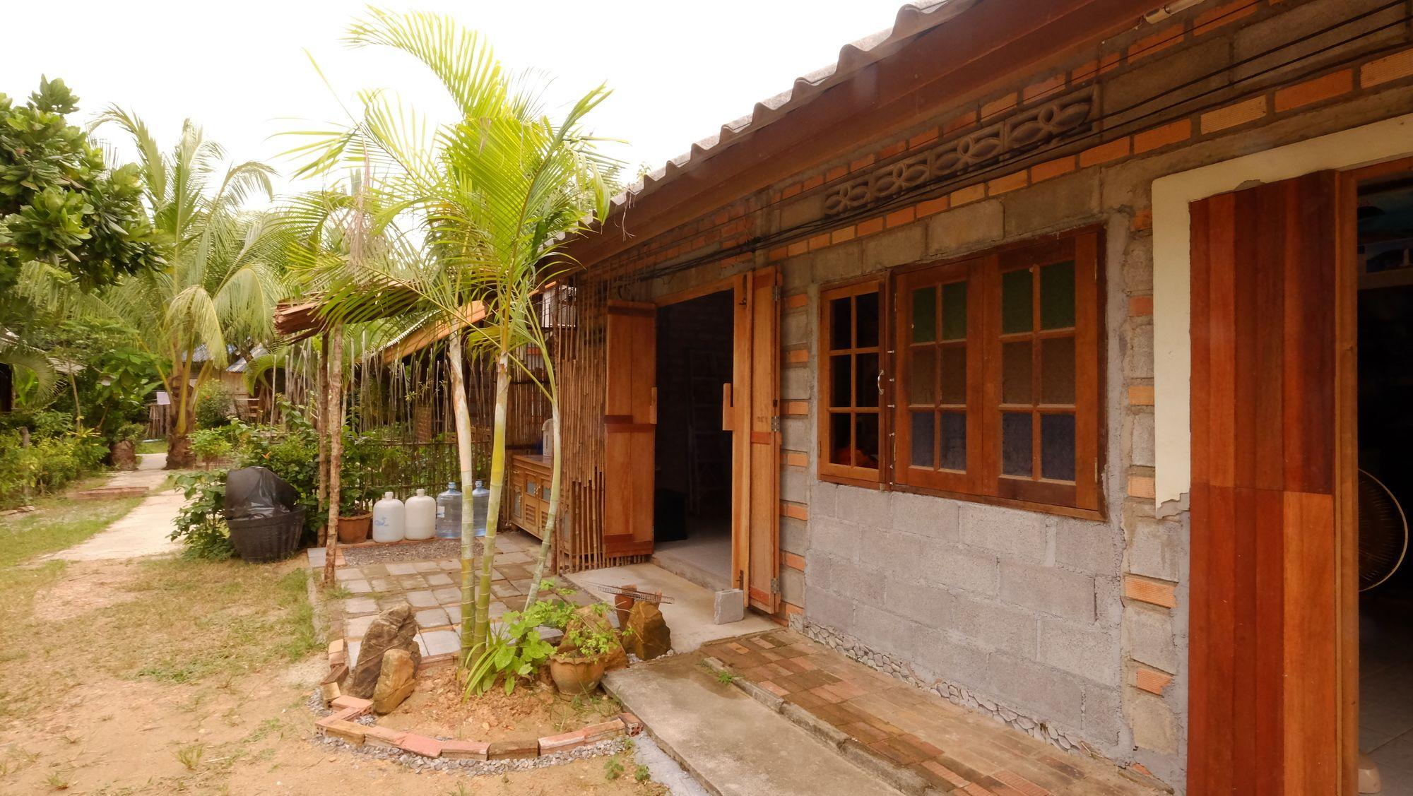 Lanta Valom Buri Villa Ko Lanta Exteriör bild